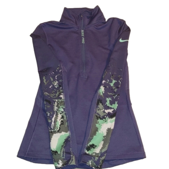 𝅺Nike Pro HyperWarm Pullover Girl's Size Small - Picture 1 of 6